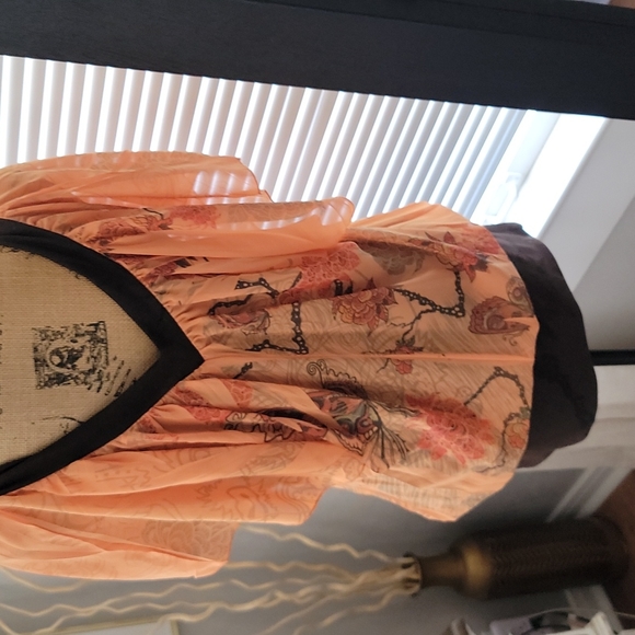 Entry Top - Picture 3 of 4